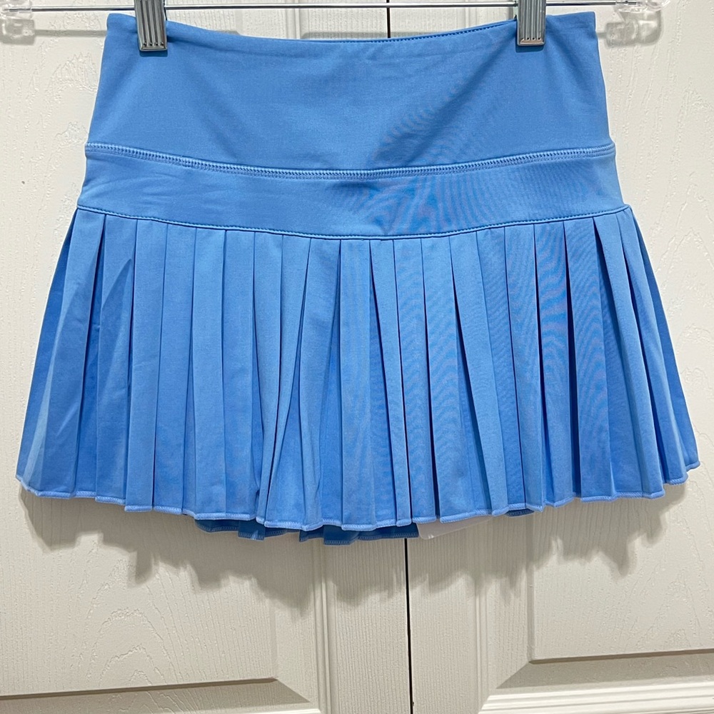 NWT Authentic Goldhinge Skirt Size Small